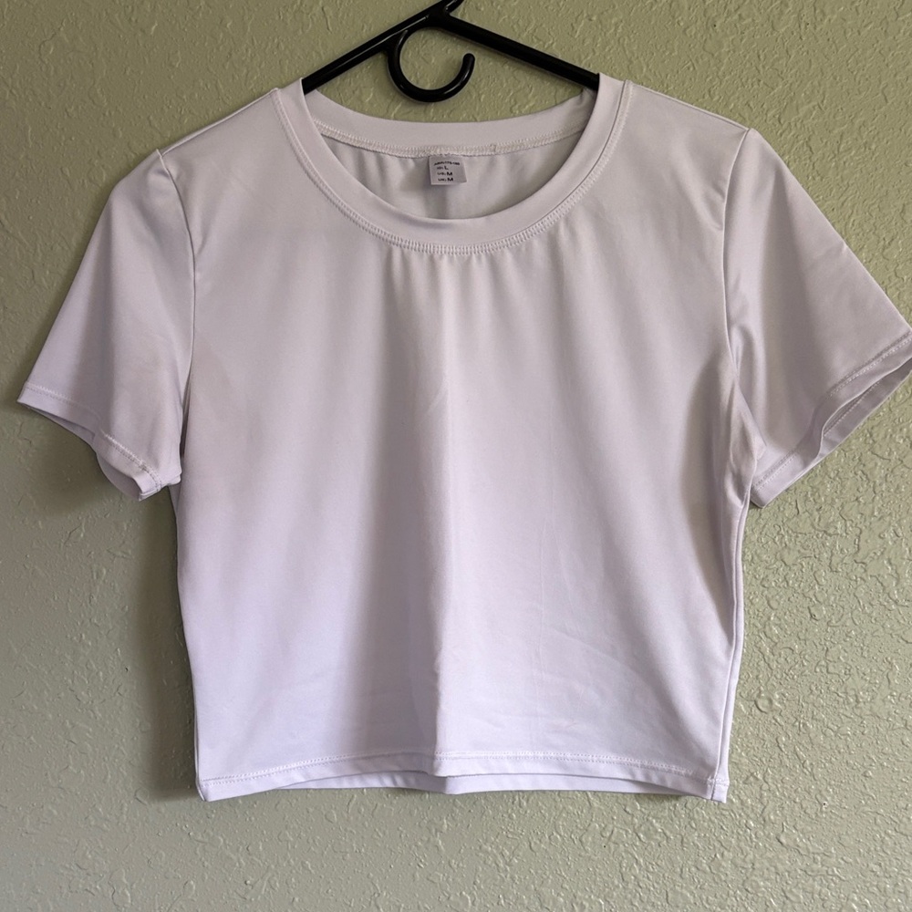 3 PACK women’s polyester cropped workout shirts